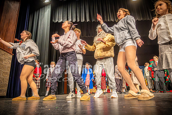23 LHS Theatre - 34th - Behind the Scenes - TJP & MV (162 of 331)