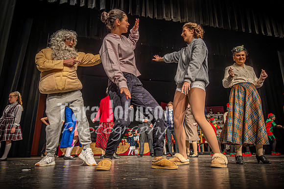 23 LHS Theatre - 34th - Behind the Scenes - TJP & MV (174 of 331)