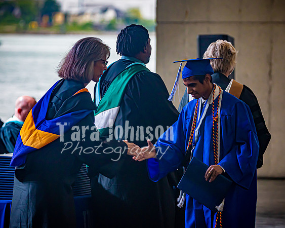 22 IA Grad - Angle #4 Sup-Board-AP - West - TJP (130 of 207)
