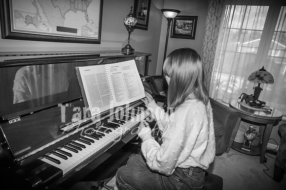 Norah Armijo - BW - TJP (51 of 77)