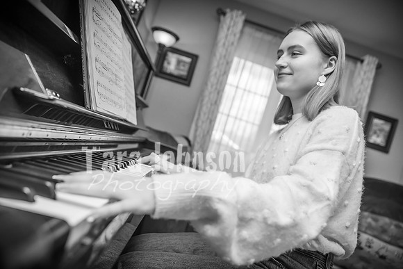 Norah Armijo - BW - TJP (61 of 77)