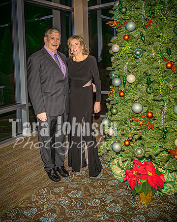 2023 DSI Formal - 40th - Christmas Pose - TJP (3 of 55)