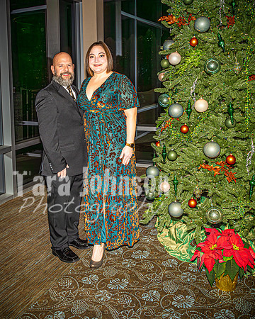 2023 DSI Formal - 40th - Christmas Pose - TJP (12 of 55)