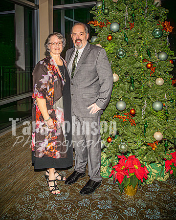 2023 DSI Formal - 40th - Christmas Pose - TJP (24 of 55)