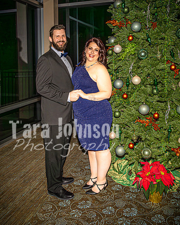 2023 DSI Formal - 40th - Christmas Pose - TJP (33 of 55)