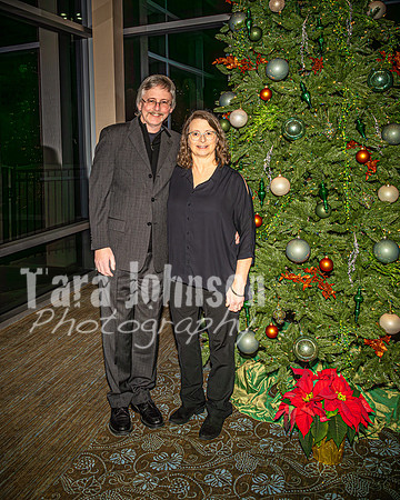 2023 DSI Formal - 40th - Christmas Pose - TJP (35 of 55)