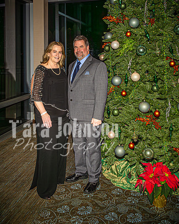 2023 DSI Formal - 40th - Christmas Pose - TJP (39 of 55)