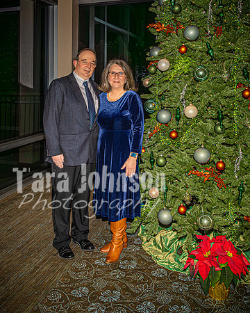 2023 DSI Formal - 40th - Christmas Pose - TJP (41 of 55)