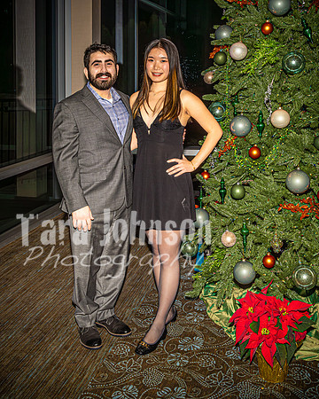 2023 DSI Formal - 40th - Christmas Pose - TJP (53 of 55)