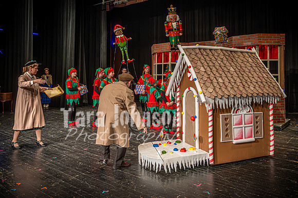 23 LHS Theatre - 34th- R2 - TJP (24 of 583)