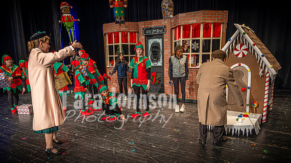 23 LHS Theatre - 34th- R2 - TJP (23 of 583)