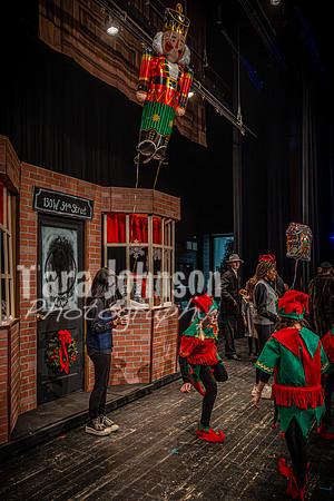 23 LHS Theatre - 34th- R2 - TJP (27 of 583)