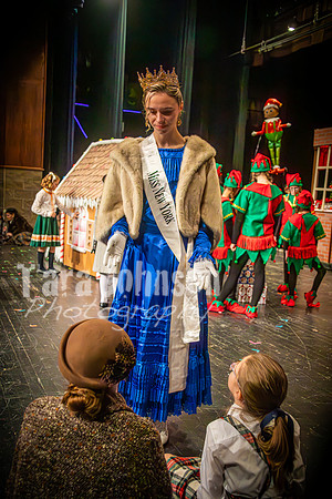 23 LHS Theatre - 34th- R2 - PD (42 of 392)