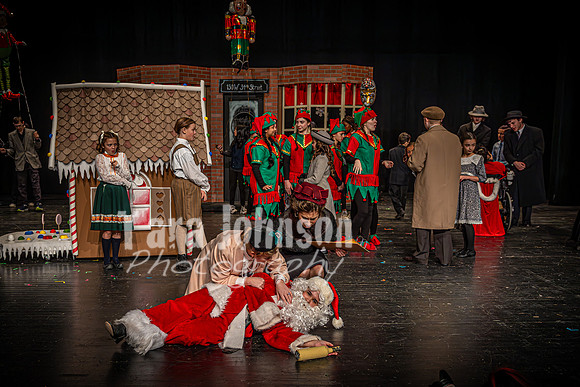 23 LHS Theatre - 34th- R2 - TJP (42 of 583)