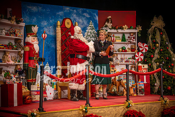 23 LHS Theatre - 34th- R2 - PD (57 of 392)