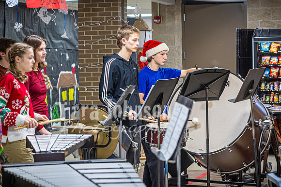 2023 LHS Band - Holidays in the Atrium (2 of 80)
