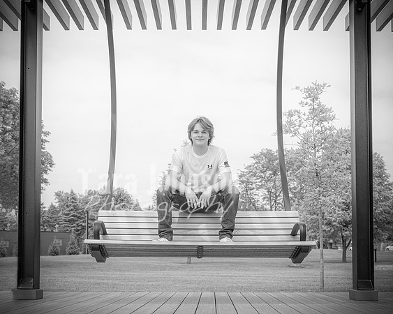 Xander Gillert @ Central Park - BW - TJP (18 of 52)