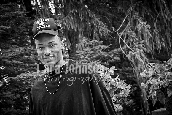 Gerrard McCoy @ Cranbrook Gardens - BW - TJP (4 of 127)