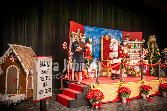 23 LHS Theatre - 34th- R2 - PD (94 of 392)