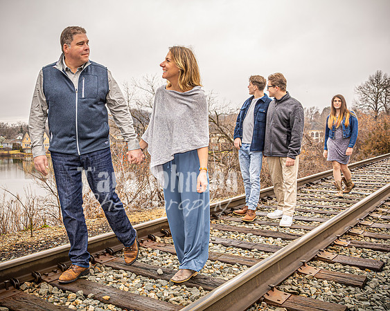 Hubbell Family - Color - TJP (15 of 32)