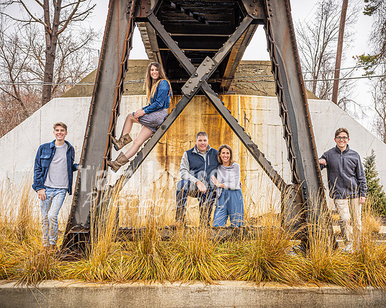 Hubbell Family - Color - TJP (22 of 32)