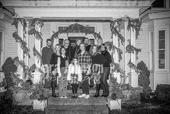 Mihail Family - BW - TJP (3 of 34)