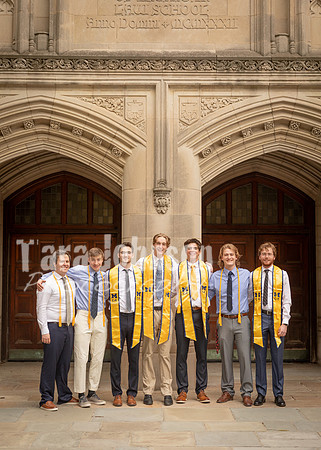 Emma & Friends Grad Photos W25 (13 of 96)