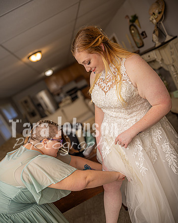 Michael & Ashlee McGrath - Wedding Prep - TJP (5 of 24)