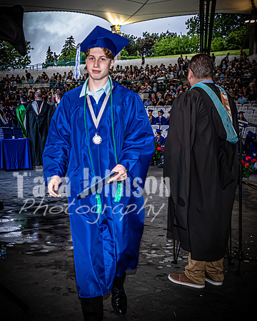 22 IA Grad - Angle #4 Celebration Walk - TJP (150 of 345)