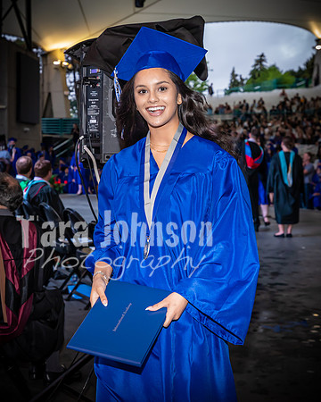 22 IA Grad - Angle #4 Celebration Walk - TJP (169 of 345)