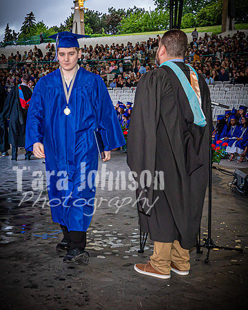 22 IA Grad - Angle #4 Celebration Walk - TJP (173 of 345)