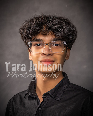 23 LHS Vocal Headshots - TJP (8 of 98)