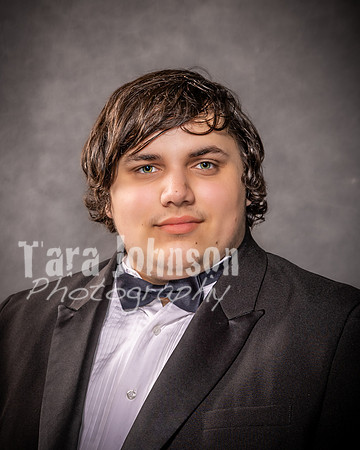 23 LHS Vocal Headshots - TJP (71 of 98)
