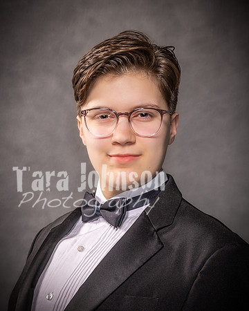 23 LHS Vocal Headshots - TJP (77 of 98)