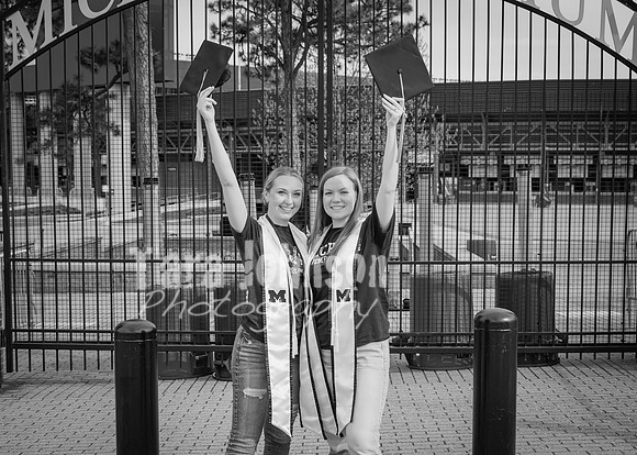24 U of M Grad Photos - Audrey-58