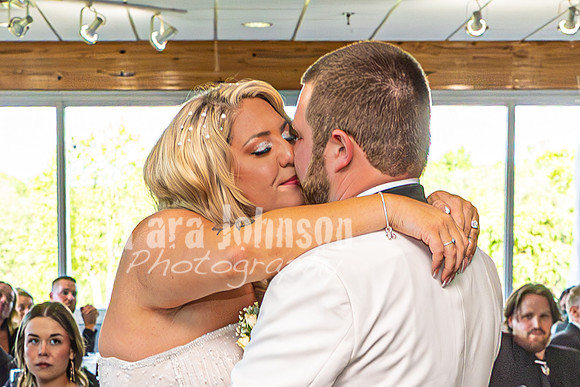 J. & D. Klann - Dances - Bride & Groom - TJP (20 of 21)