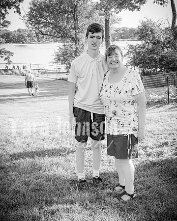 Ellis Family @ Hammond Lake - BW - TJP (49 of 52)