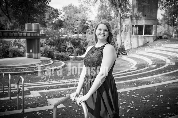 Kristen Strumpfer - BW - TJP (30 of 91)