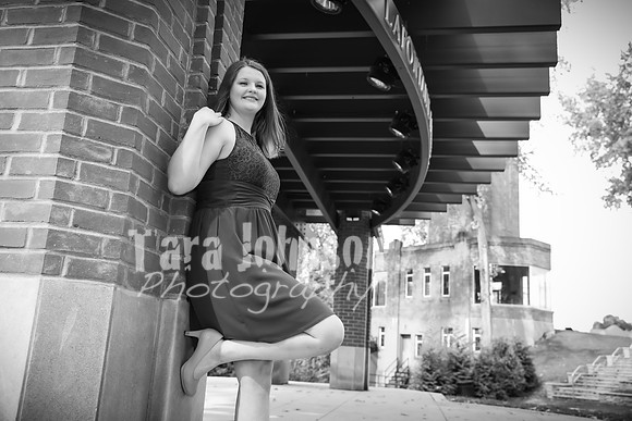 Kristen Strumpfer - BW - TJP (47 of 91)