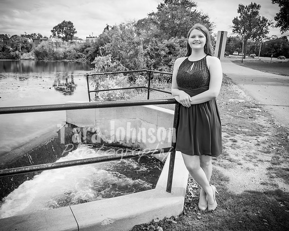 Kristen Strumpfer - BW - TJP (54 of 91)