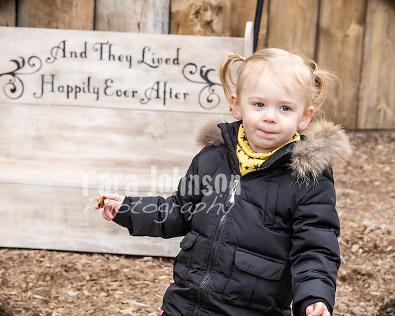Laskowski Family - Garrett, Kim & Jette - TJP (26 of 30)