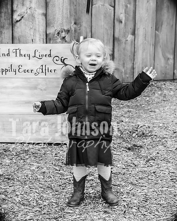 Laskowski Family - BW - TJP (100 of 107)