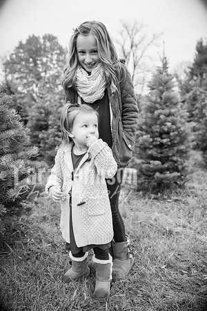 Eric & Rachelle Miras Family - BW - TJP (5 of 67)