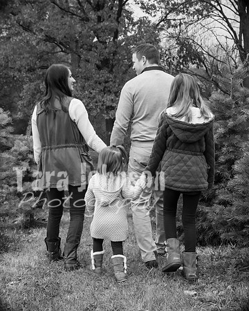 Eric & Rachelle Miras Family - BW - TJP (18 of 67)