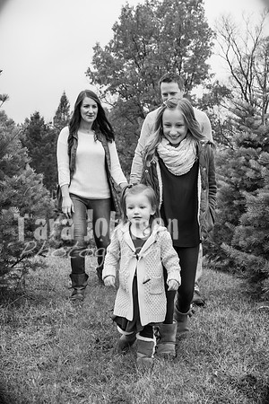 Eric & Rachelle Miras Family - BW - TJP (30 of 67)