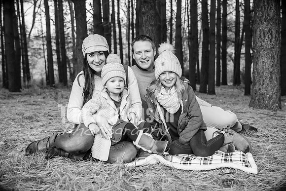 Eric & Rachelle Miras Family - BW - TJP (33 of 67)