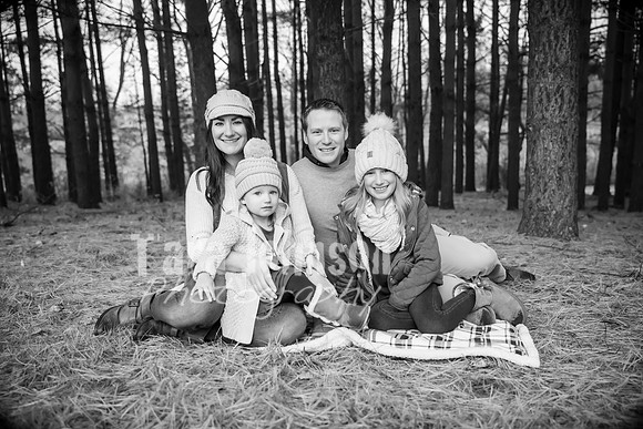 Eric & Rachelle Miras Family - BW - TJP (35 of 67)