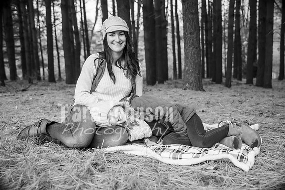 Eric & Rachelle Miras Family - BW - TJP (36 of 67)