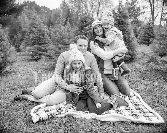 Eric & Rachelle Miras Family - BW - TJP (51 of 67)