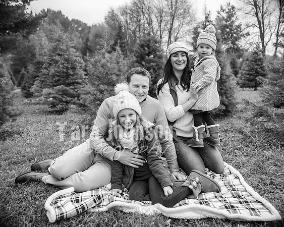 Eric & Rachelle Miras Family - BW - TJP (52 of 67)